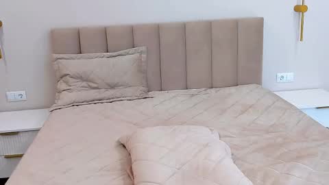 Snapshot of lulu_wolfie chatting on 21, 4, 2026 Lulu online show from 21, 4, 2026