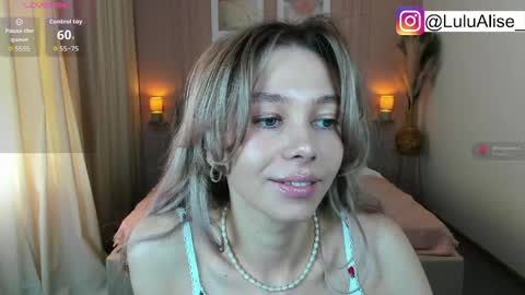 Snapshot of lulualise chatting on 3, 4, 2026 Alise online show from 3, 4, 2026