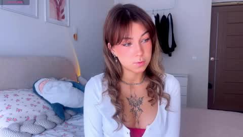 Snapshot of luluberryx chatting on 6, 6, 2026 lulu berry online show from 6, 6, 2026
