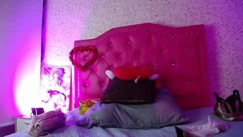Snapshot of luly_blue chatting on 17, 9, 2025 Luly online show from 17, 9, 2025