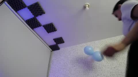 Snapshot of luly_blue chatting on 11, 10, 2025 Luly online show from 11, 10, 2025