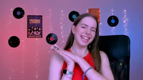 Sweet Lumi online show from 21, 5, 2026