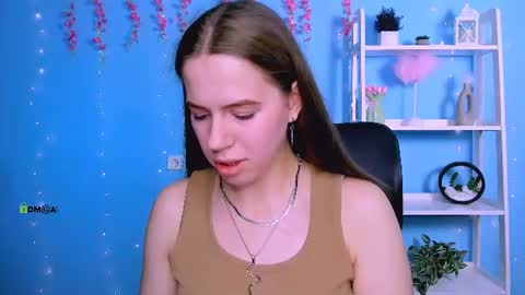 Sweet Lumi online show from 11, 7, 2026