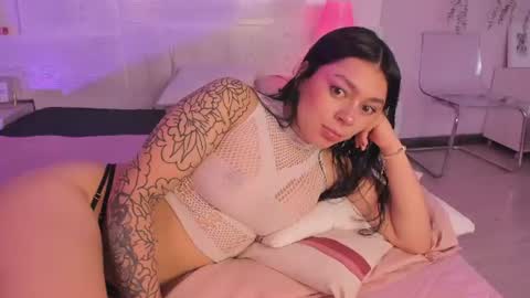 Snapshot of lummii_ chatting on 4, 7, 2026 lummii_ online show from 4, 7, 2026
