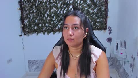 Luna  online show from 11, 10, 2025