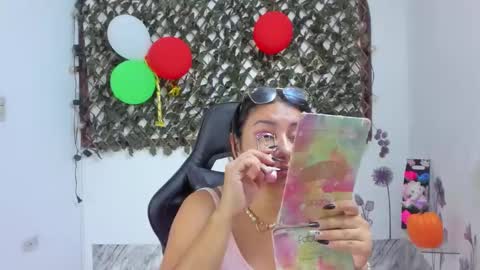 Luna  online show from 4, 11, 2025