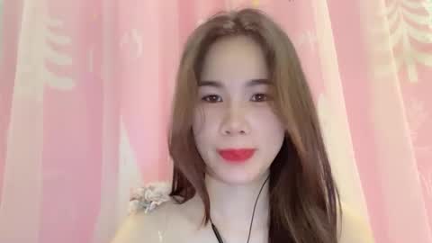 Snapshot of luna4739 chatting on 11, 4, 2026 Luna online show from 11, 4, 2026