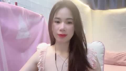 Snapshot of luna4739 chatting on 23, 4, 2026 Luna online show from 23, 4, 2026