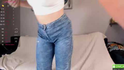 Snapshot of luna__l chatting on 16, 3, 2026 Alice online show from 16, 3, 2026