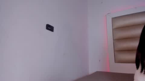 Snapshot of luna__scarlett chatting on 31, 10, 2025 luna online show from 31, 10, 2025