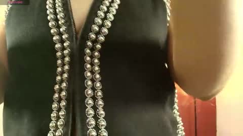 Snapshot of luna__velvet chatting on 30, 4, 2026 luna__velvet online show from 30, 4, 2026