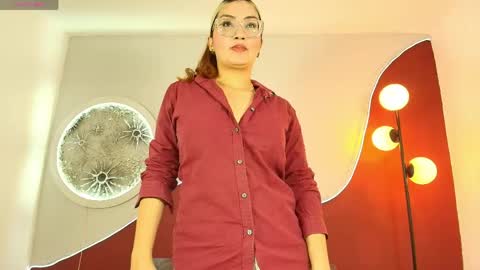 Snapshot of luna__velvet chatting on 12, 5, 2026 luna__velvet online show from 12, 5, 2026