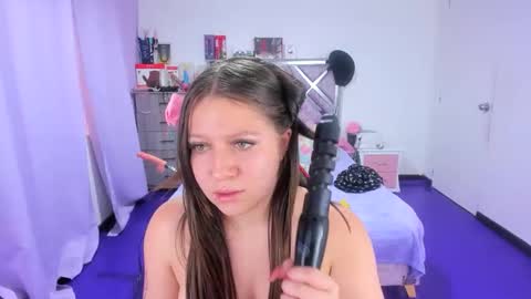 luna_analya online show from 16, 1, 2026
