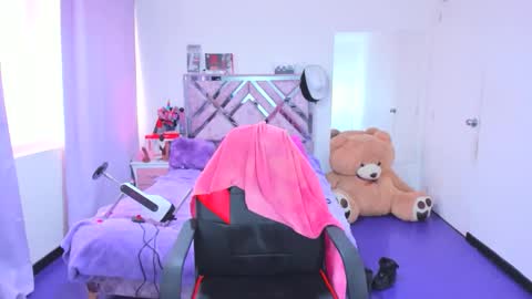 luna_analya online show from 7, 2, 2026