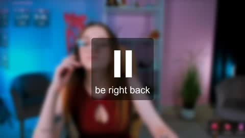 luna_berryy online show from 15, 1, 2025