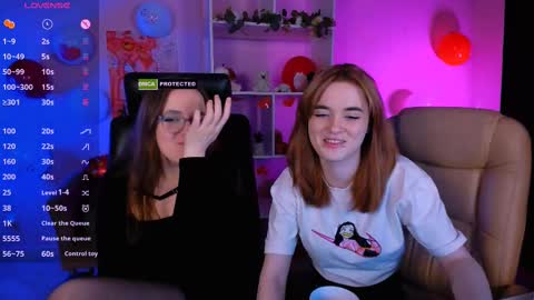 luna_berryy online show from 15, 2, 2025