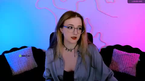 Snapshot of luna_berryy chatting on 24, 6, 2026 luna_berryy online show from 24, 6, 2026