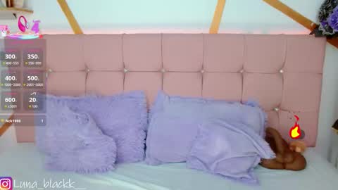 Luna online show from 6, 1, 2026