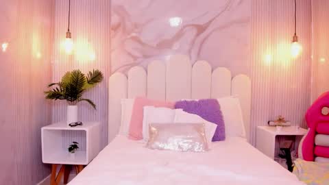 luna_hot_ass online show from 2, 10, 2025