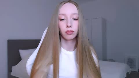 Luna online show from 2, 4, 2026