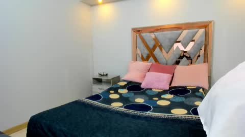 Snapshot of luna_johansson chatting on 29, 9, 2025 Luna  online show from 29, 9, 2025