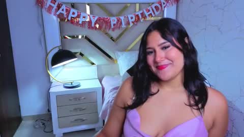 Luna  Jonez  online show from 29, 11, 2025