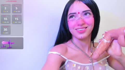 Snapshot of luna_kiss18 chatting on 13, 12, 2024 luna_kiss18 online show from 13, 12, 2024