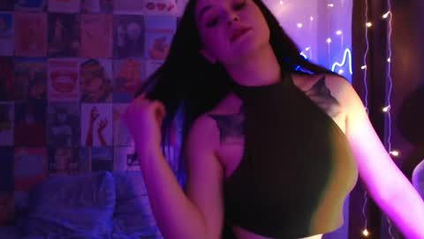 Snapshot of luna_limerence chatting on 13, 4, 2026 luna_limerence online show from 13, 4, 2026