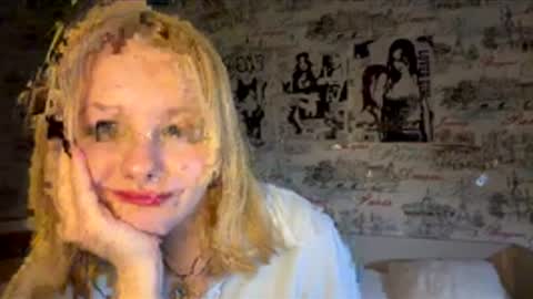 Luna online show from 8, 3, 2026