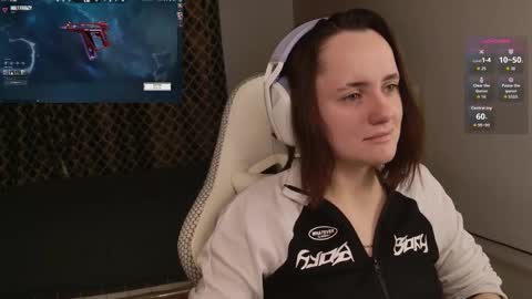 luna_loveeee online show from 7, 11, 2025