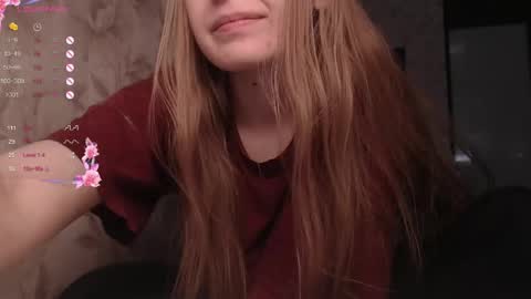 Snapshot of luna_loveisgood chatting on 18, 4, 2026 Luna online show from 18, 4, 2026