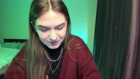 Snapshot of luna_lust_21 chatting on 24, 11, 2025 Luna online show from 24, 11, 2025