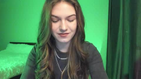 Snapshot of luna_lust_21 chatting on 2, 12, 2025 Luna online show from 2, 12, 2025