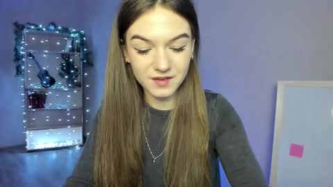 Snapshot of luna_lust_21 chatting on 18, 12, 2025 Luna online show from 18, 12, 2025