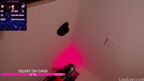 Snapshot of luna_luuvz chatting on 23, 9, 2025 Luna Luuvz online show from 23, 9, 2025