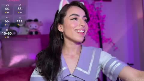 Luna Luuvz online show from 15, 4, 2026