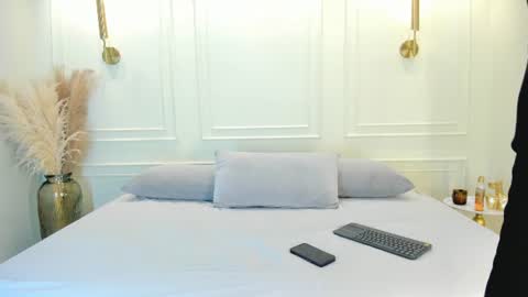 Snapshot of luna_noirxx chatting on 11, 6, 2026 Luna online show from 11, 6, 2026