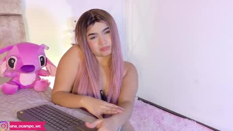 Snapshot of luna_ocampo chatting on 30, 9, 2025 online show from 30, 9, 2025