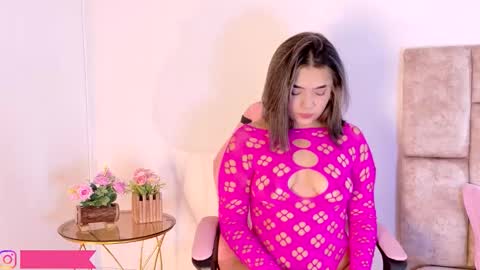 Snapshot of luna_ocampo chatting on 15, 11, 2025 online show from 15, 11, 2025