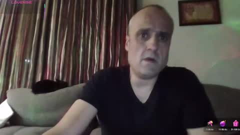 Snapshot of luna_perversa11 chatting on 28, 10, 2025 Luna online show from 28, 10, 2025