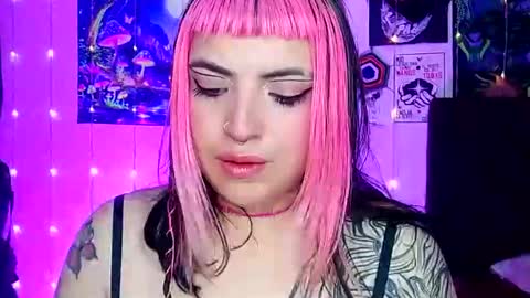 Snapshot of luna_ray420 chatting on 23, 2, 2025 MISS LUNA online show from 23, 2, 2025