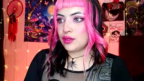Snapshot of luna_ray420 chatting on 7, 3, 2025 MISS LUNA online show from 7, 3, 2025