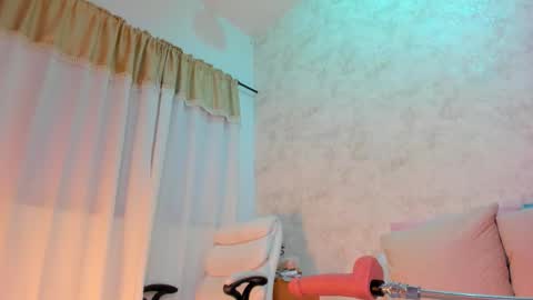 Snapshot of luna_shea chatting on 1, 3, 2026 Luna online show from 1, 3, 2026