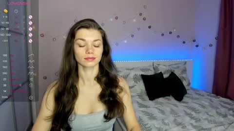 Snapshot of luna_smille chatting on 6, 3, 2025 luna_smille online show from 6, 3, 2025