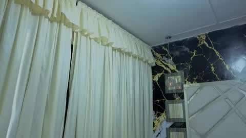 Snapshot of luna_star23 chatting on 17, 12, 2025 luna online show from 17, 12, 2025