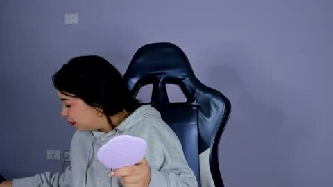 Luna  online show from 5, 12, 2025