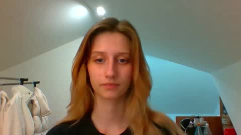 L U N A  online show from 11, 12, 2024