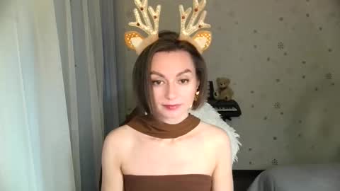 Snapshot of lunaa_bluee chatting on 22, 12, 2025 lunaa_bluee online show from 22, 12, 2025