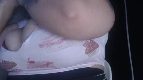 Snapshot of lunaa_milk chatting on 18, 10, 2025 luna online show from 18, 10, 2025