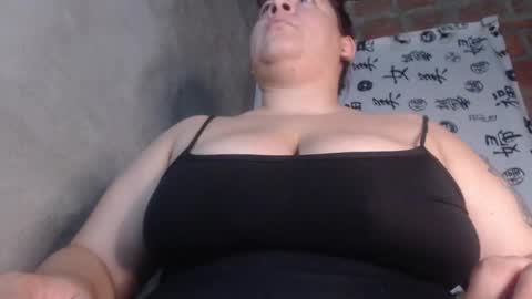 Snapshot of lunaa_milk chatting on 23, 11, 2025 luna online show from 23, 11, 2025